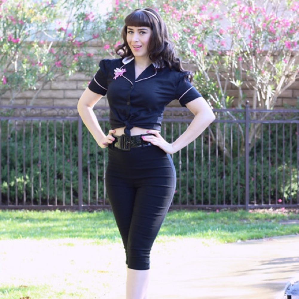 Deadly Dames pin up girl clothing bengaline capris